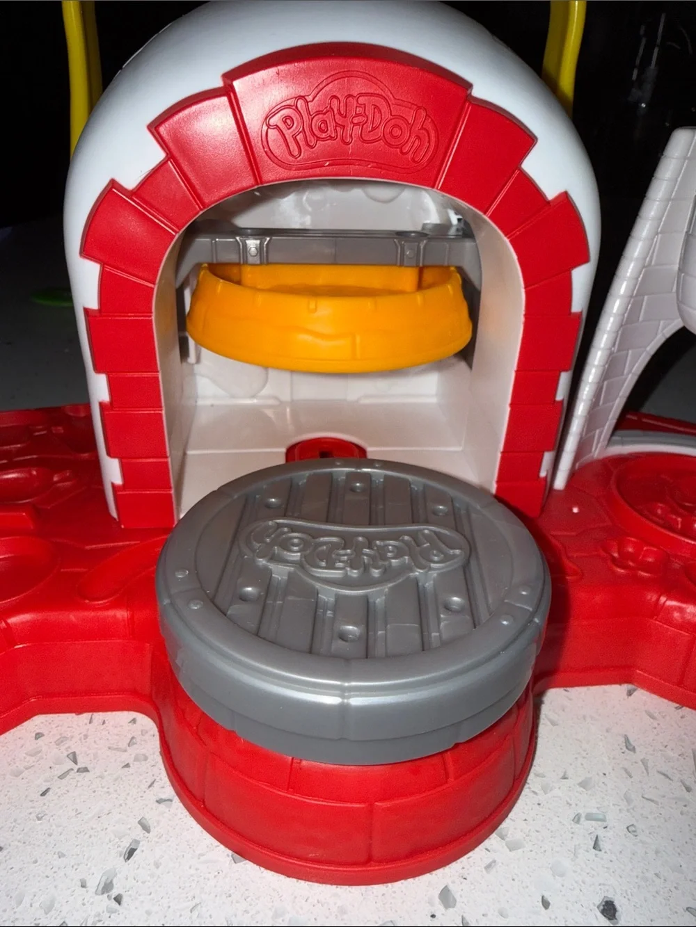 Play-Doh Stamp 'n Top Pizza Oven Toy